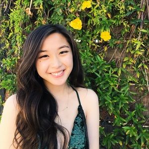 Meet your Posher, Tiffany